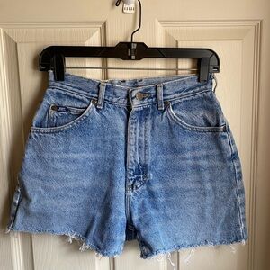 Vintage Lee Women's Light Blue Frayed Denim Shorts
